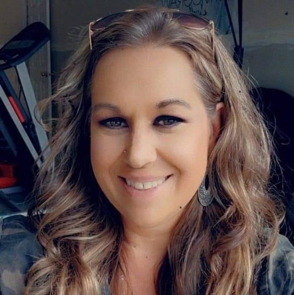 Meet your Posher, Karie